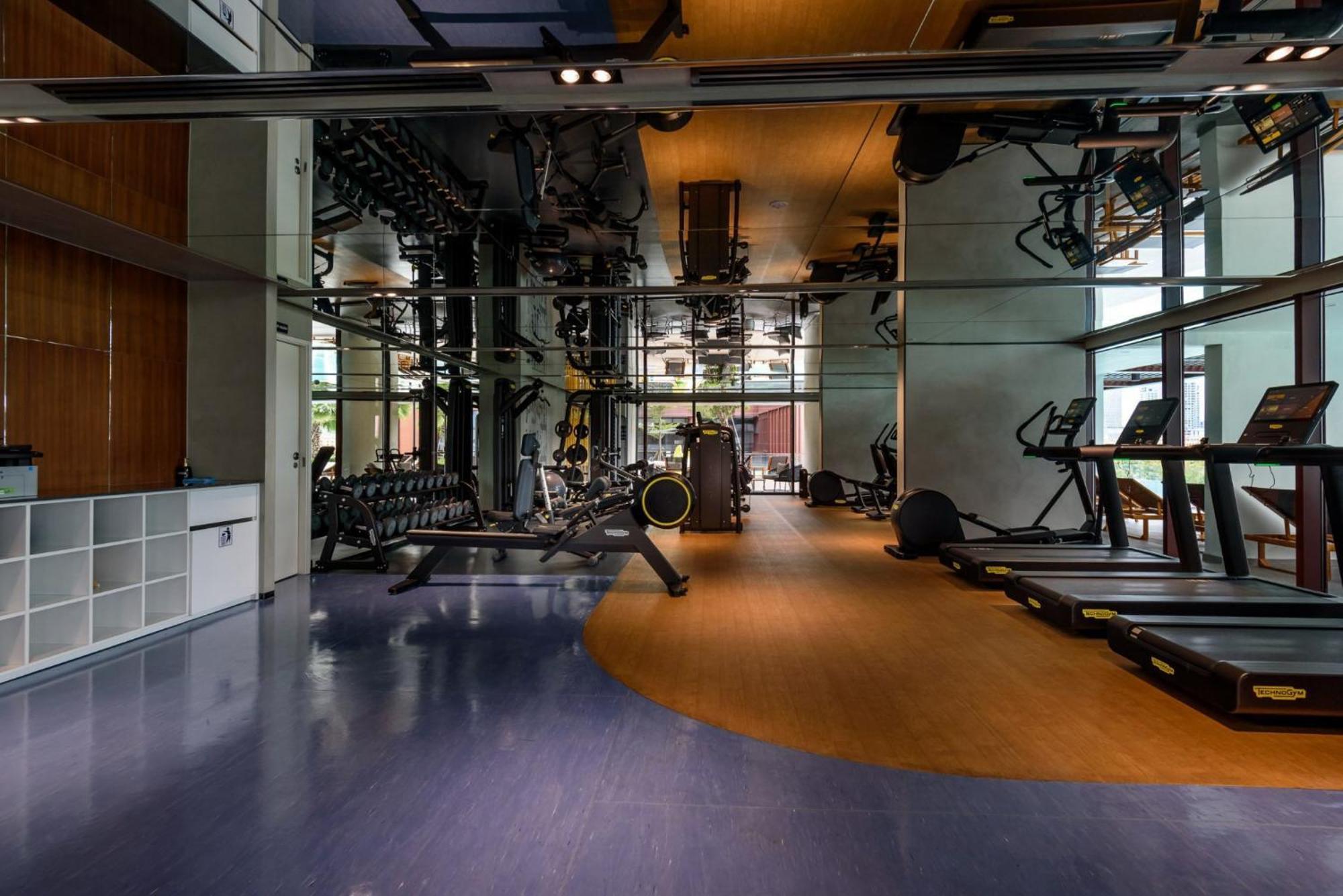 Metropole Luxury 96 Gym City Center, Infinity Pool TP. Hồ Chí Minh