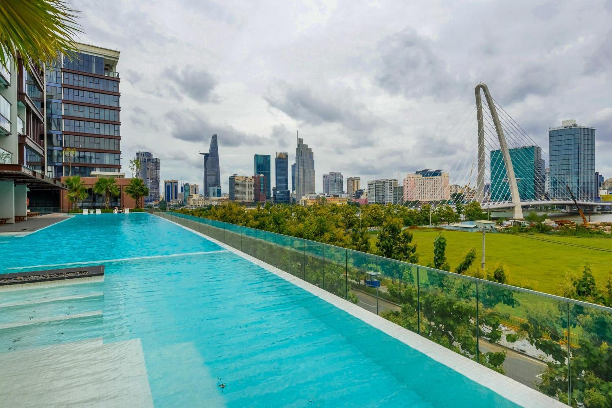 Metropole Luxury 96 Gym City Center, Infinity Pool Căn hộ TP. Hồ Chí Minh